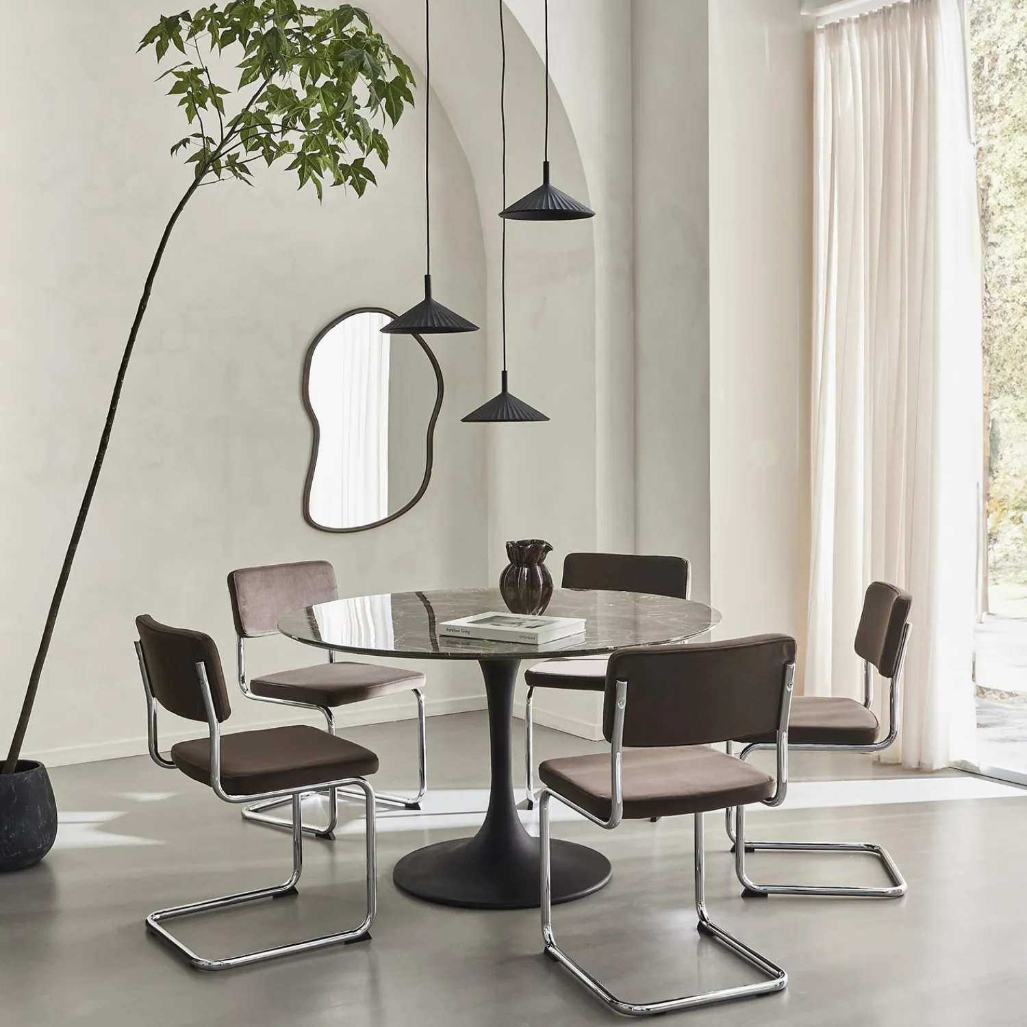 Online ILVA Cactus Spisebord 130 x 77 cm