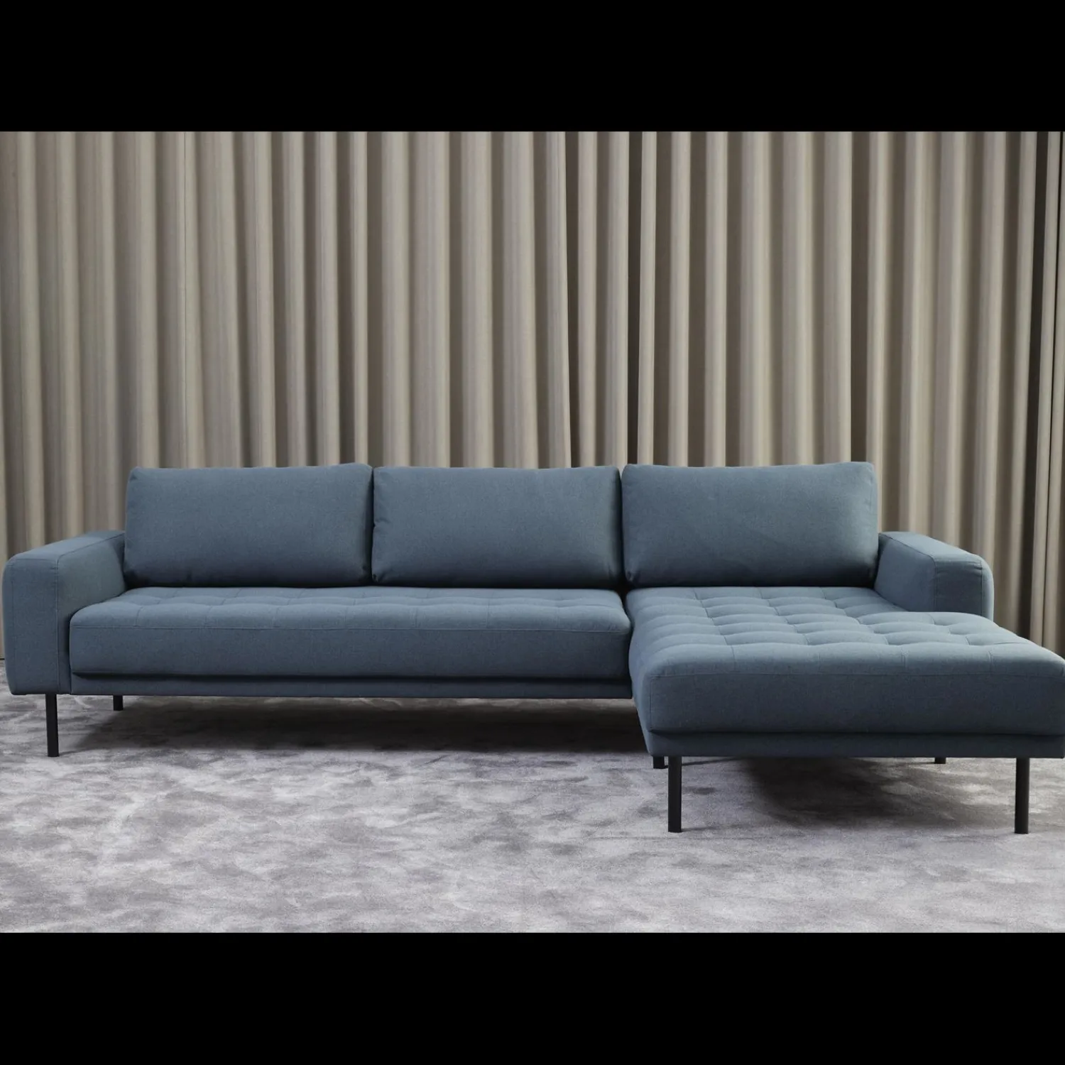 Best ILVA Halfdan højrevendt sofa med chaiselong