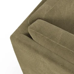 Hot ILVA Lean venstrevendt hjørnesofa med pufafslutning