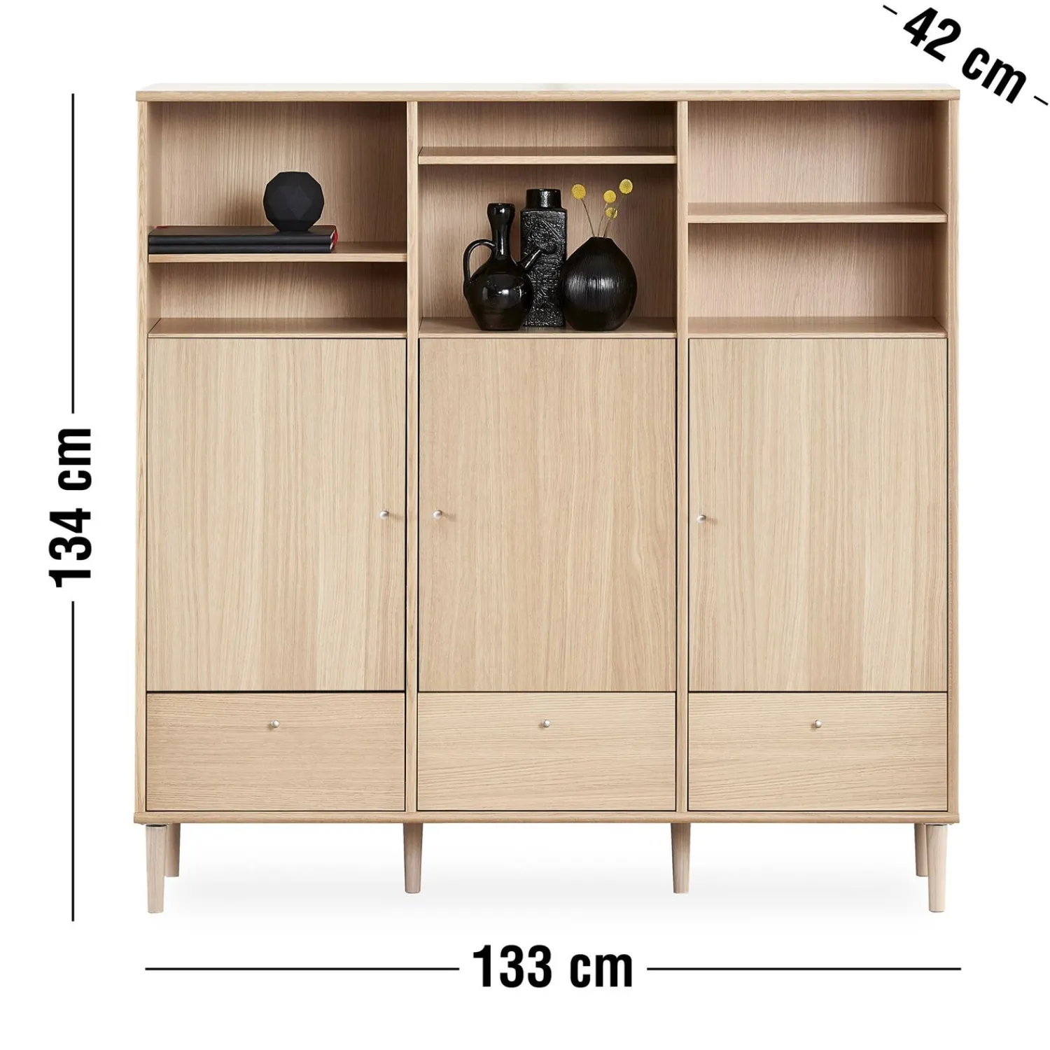 New ILVA Mistral Classic Skænk med 3 låger, 3 skuffer, 9 hylder + ben eg