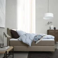 Best ILVA Nocturne Elegant inkl. topmadras, 140 x 200 cm kontinentalseng