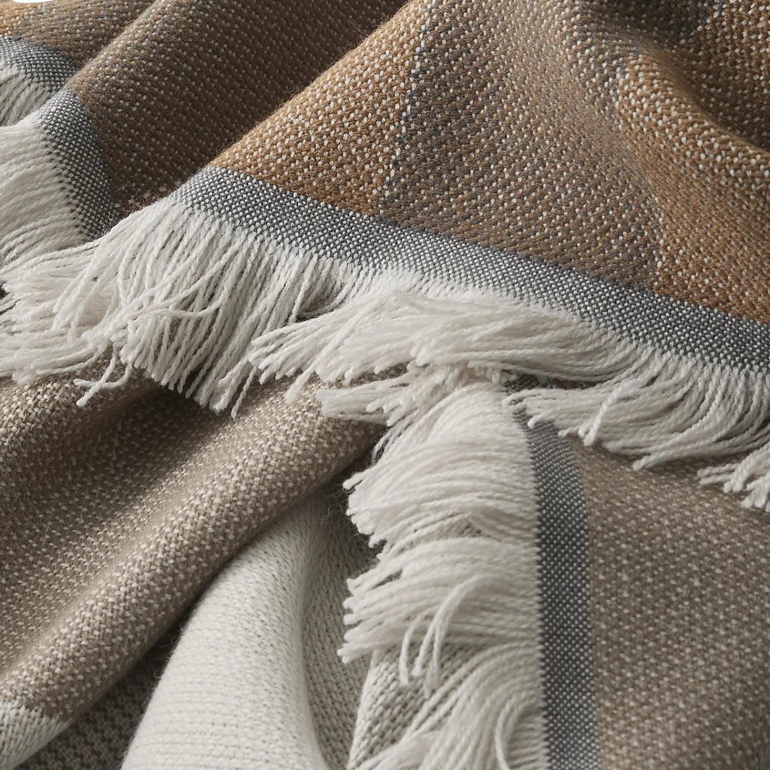 Clearance ILVA Nora Plaid 140 x 170 cm