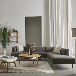 Outlet ILVA Teron højrevendt sofa med pufafslutning